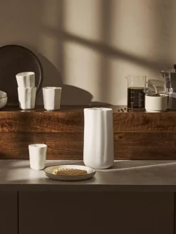 Porzellan-Karaffe Joana in organischer Form, 1.6 L