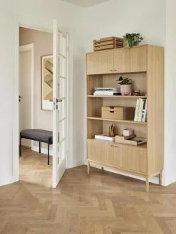 Regal Prime aus Eichenholz