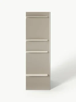 Regal Rami mit Metall-Elementen