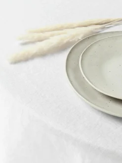 Runde Leinen-Tischdecke Larissa mit Hohlsaum