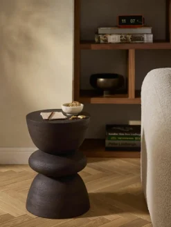 Runder Beistelltisch Benno aus Mangoholz