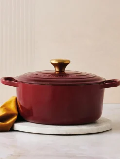 Runder Bräter Signature Collection aus Gusseisen