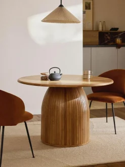 Runder Esstisch Nelly mit Rillenstruktur, in verschiedenen Größen
