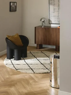 Runder flauschiger Hochflor-Teppich Naima, handgetuftet