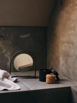 Runder Kosmetikspiegel Nimbus