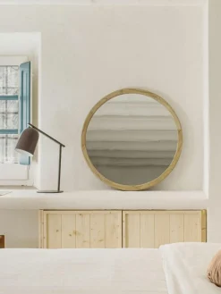 Runder Wandspiegel Alum mit Mindiholzrahmen