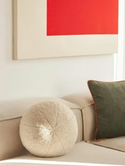 Rundes Teddy-Dekokissen Dotty