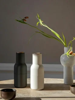 Salz- & Pfeffermühle Bottle Grinder mit Buchenholzdeckel, 2er-Set