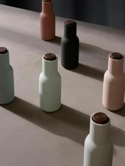 Salz- & Pfeffermühle Bottle Grinder mit Walnussholzdeckel, 2er-Set