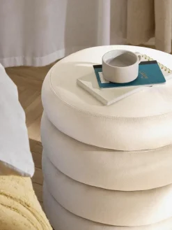 Samt-Hocker Alto mit Stauraum