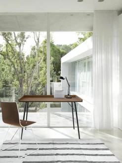 Schreibtisch Rayburn mit Walnussholzfurnier