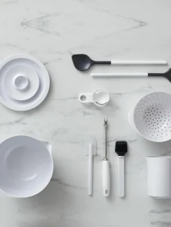 Seiher Margrethe, in verschiedenen Größen