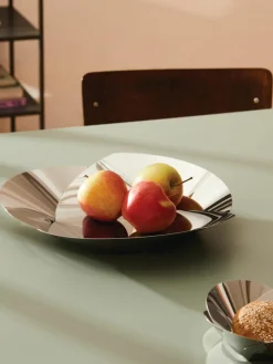 Servierplatte Resonance aus Edelstahl