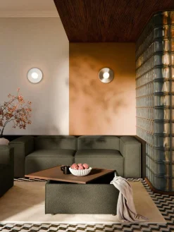 Sofa-Hocker Lennon aus Bouclé mit Stauraum