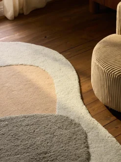 Teppich Rylee in organischer Form