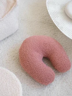 U-Kissen Arch aus Teddy