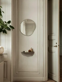 Wandspiegel Pond, in verschiedenen Größen