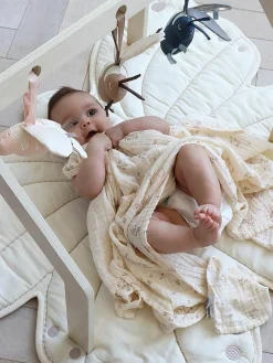 Wattierte Spieldecke Butterfly aus Bio-Baumwolle